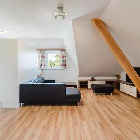 イン Langs Wirtshaus 3*