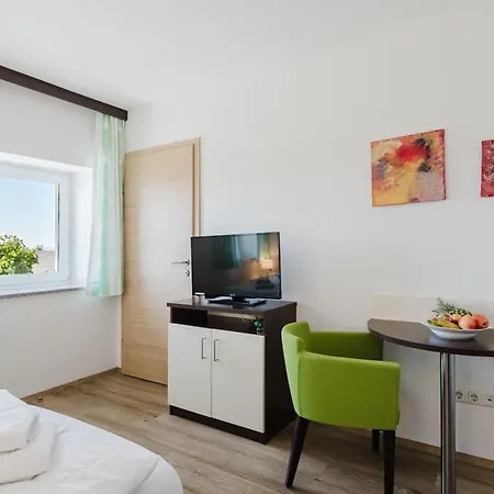 イン Langs Wirtshaus