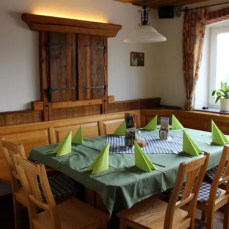 Langs Wirtshaus イン