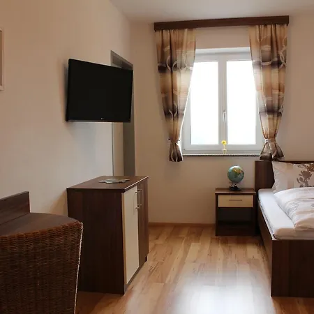 Langs Wirtshaus イン