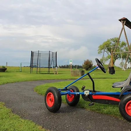 Langs Wirtshaus イン 3*