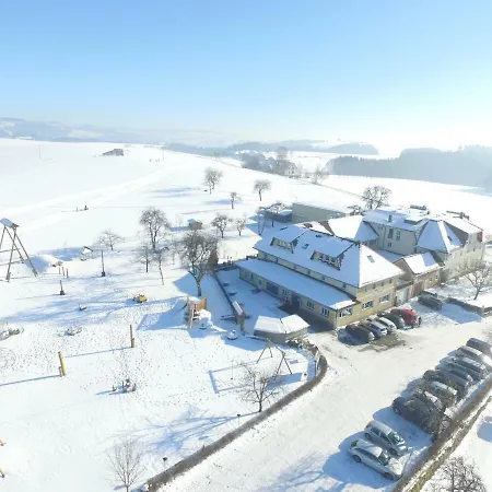Fogadó Langs Wirtshaus 3*