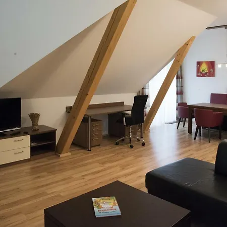 Langs Wirtshaus Πανδοχείο